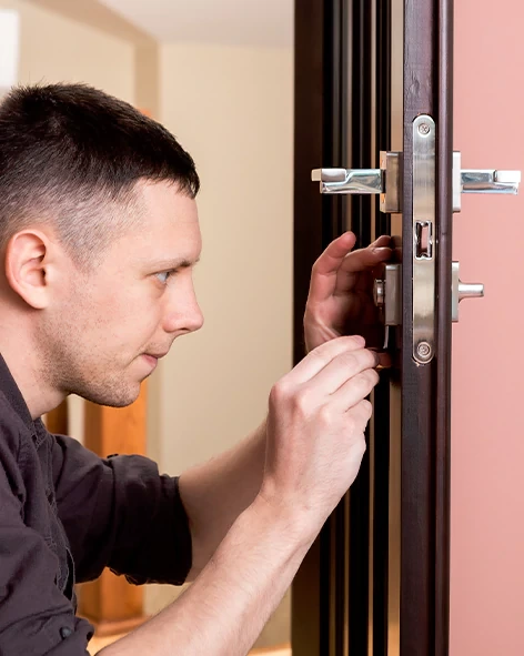 : Professional Locksmith For Commercial And Residential Locksmith Services in North Fair Oaks, CA